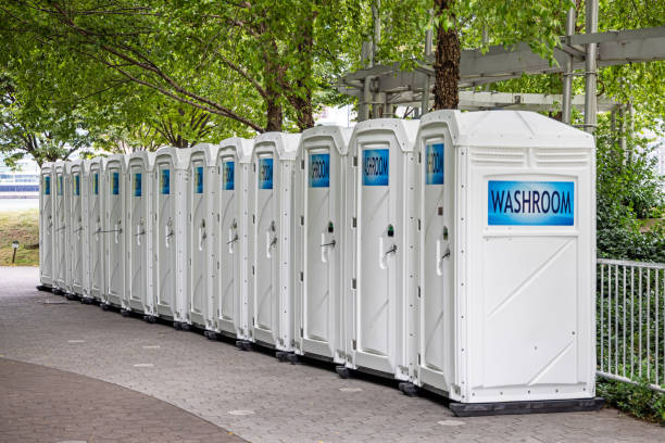 Best Portable bathroom rental  in Justin, TX