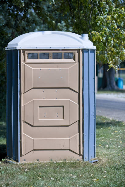 Best Porta potty rental near me  in Justin, TX